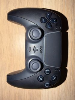 Ps5 black controller no charger just controller never used