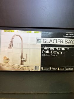 Glacier Bay McKenna Single-Handle PullDown Sprayer Kitchen Faucet in Stainless Steel