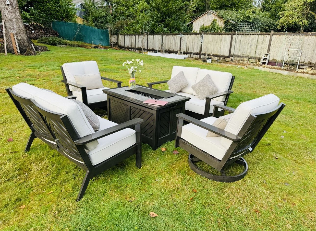 Brand New Patio Furniture With Fire Table 