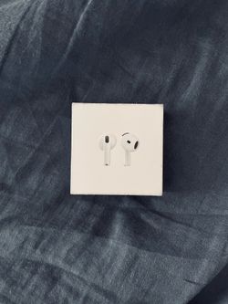 AirPods 4th Gen