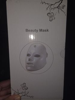 LED face mask