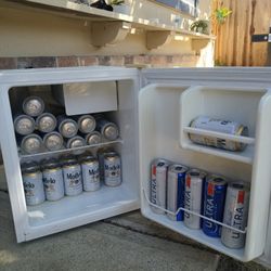 Small Refrigerator 