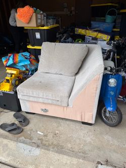 Free couch wedge