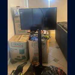 32 Inch Tv Roku With Stand 