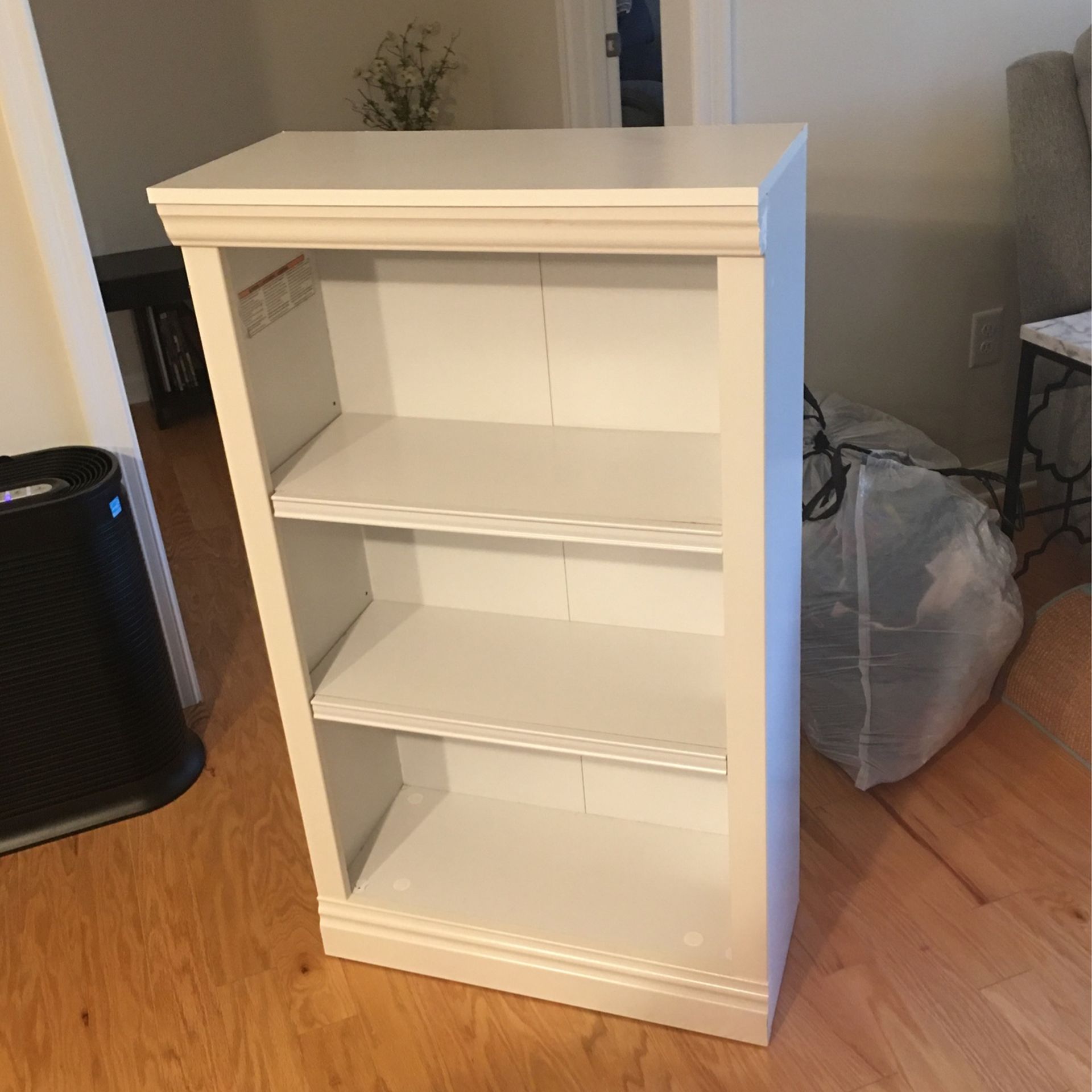 3 Shelf Book Cabinet