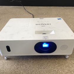 Hitachi HDMI Projector 5000 Lumens