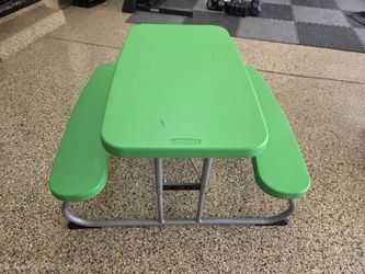 Lifetime Kids Folding Picnic Table – Excellent Condition – $45 OBO