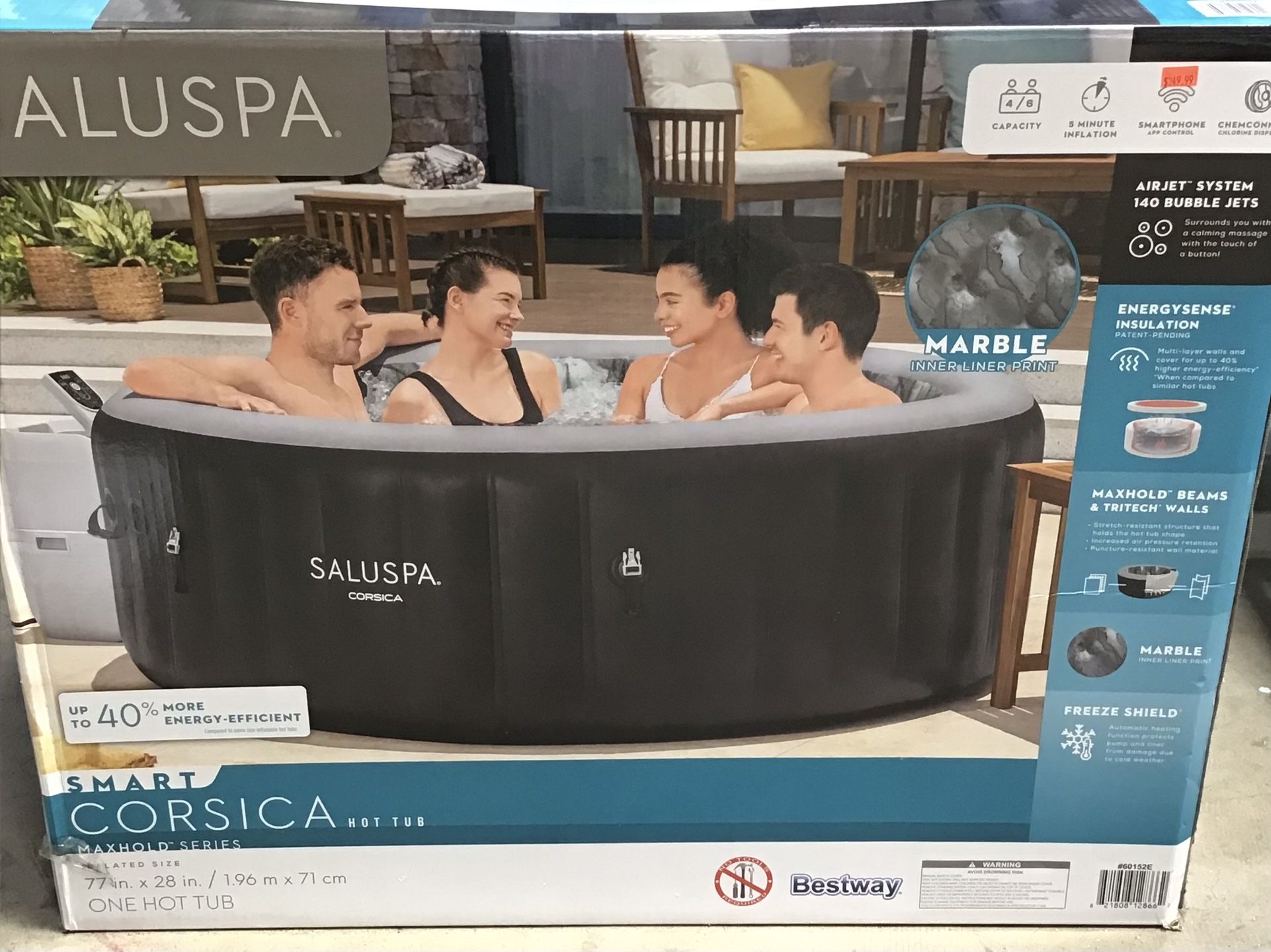 Saluspa Hot Tub