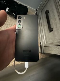 Samsung galaxy s22 (read description)