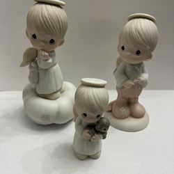 Precious Moments Figurines Set 