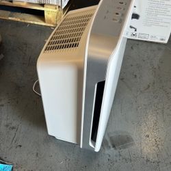Air purifying system

