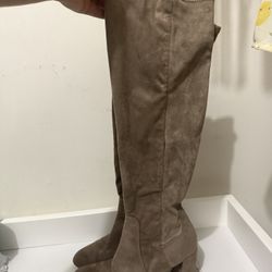 Long Suede Heeled Boots 