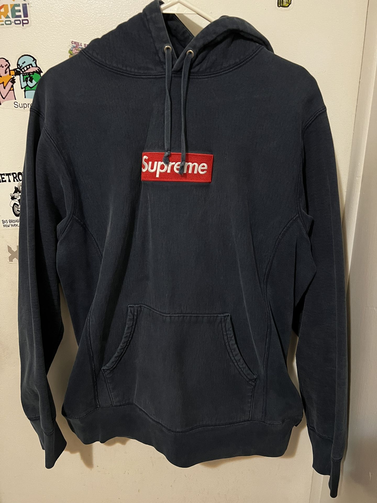 Supreme FW16 Hoodie