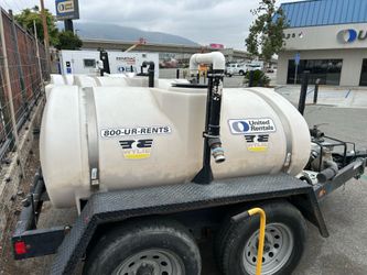 Towable 500 gallon water trailer
