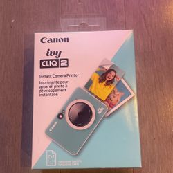 Brand New Canon ivy CLIQ 2 Instant Camera Printer