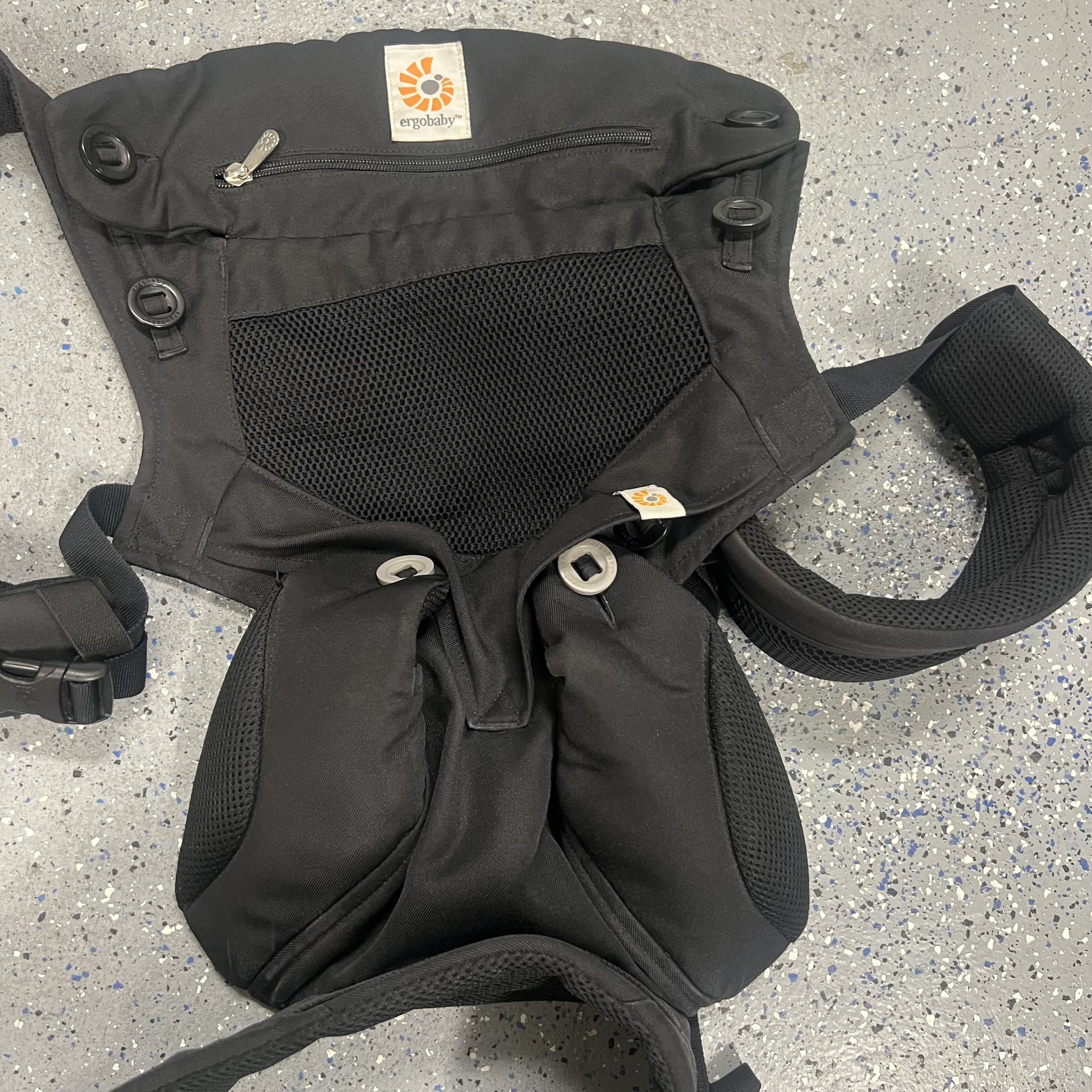 Ergo Baby Carrier