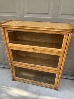 Oak Bookshelf