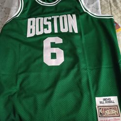 Boston Celtics Green Russell Number 6