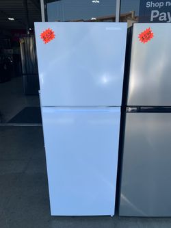 Refrigerator - Great for Compact Units!