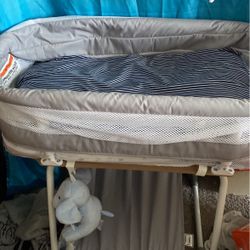 Bassinet 