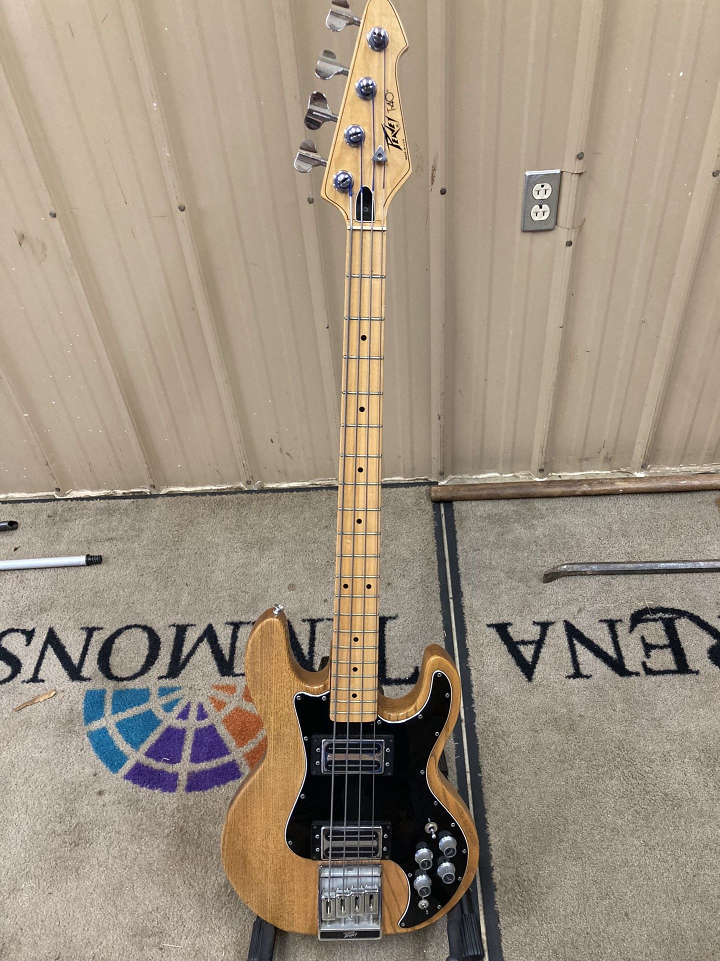 1983 Peavy T40 Bass Guitar