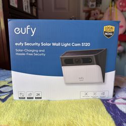 Eufy Solar Wall Light Cam