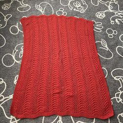 Crochet Baby Or Crib Blanket Red Handmade Shell Stitch Scallop Border