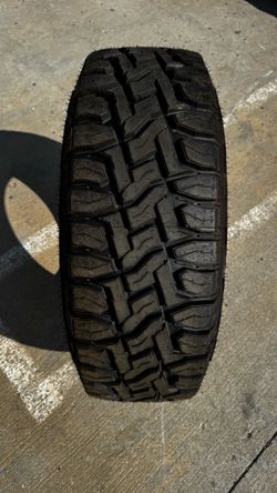 LT 285/70R17 TOYO R/T OPEN COUNTRY