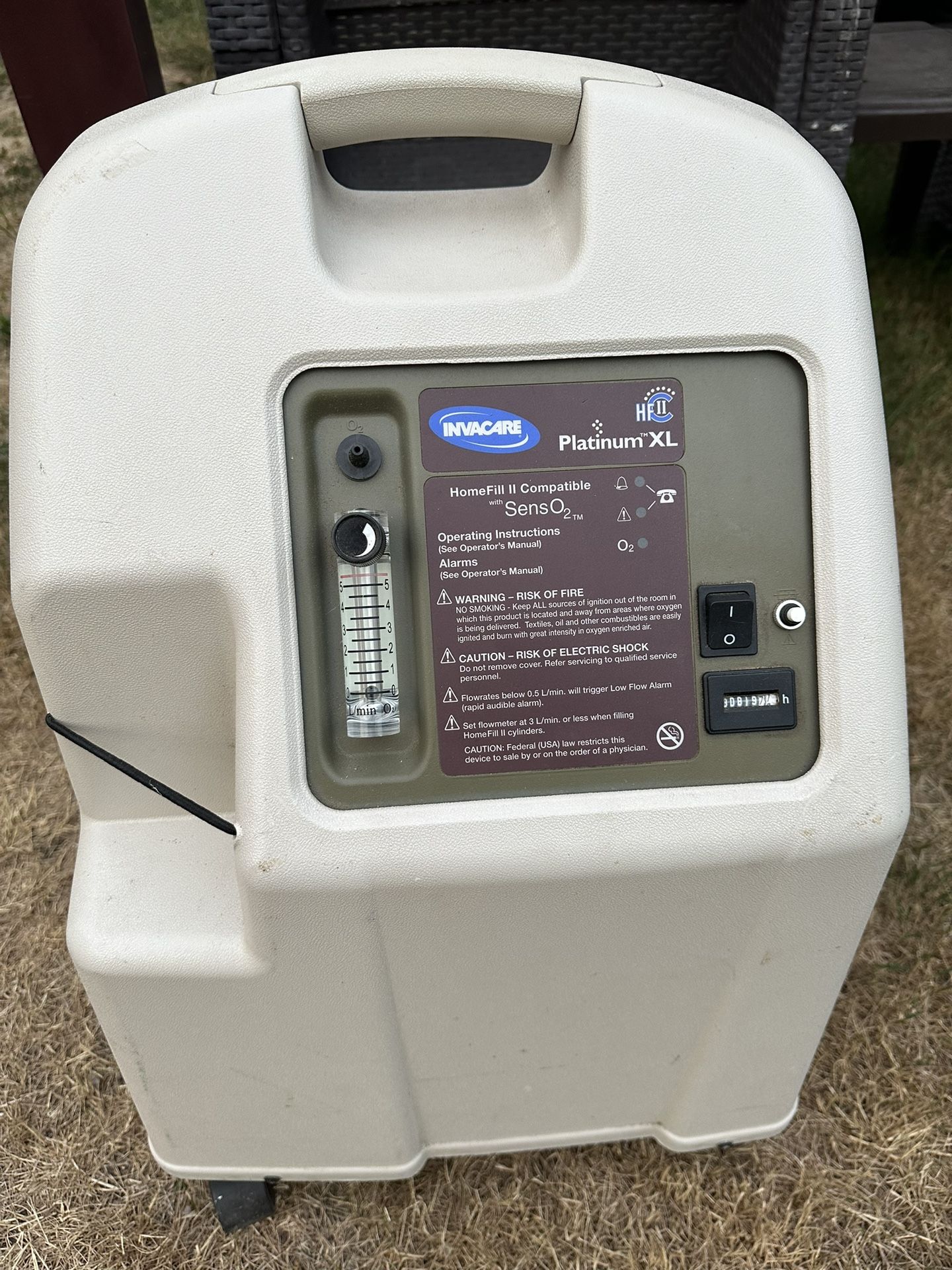 Invacare Platinum XL HF2 Oxygen Generator/concentrator