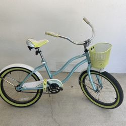 Huffy Summerland Beach Cruiser 20 for Sale in Los Angeles CA OfferUp