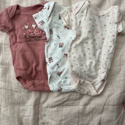 0-3 Months Girl Onesies 