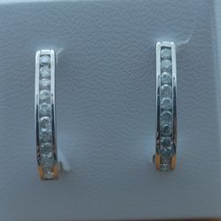 1 Carat Diamond Hoop Earrings