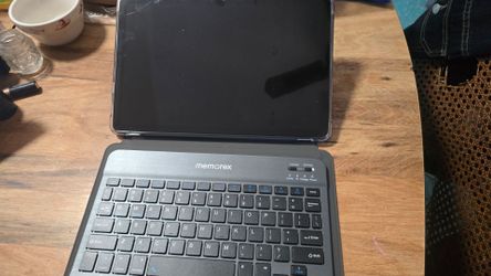 Tablet & Keyboard Bundle
