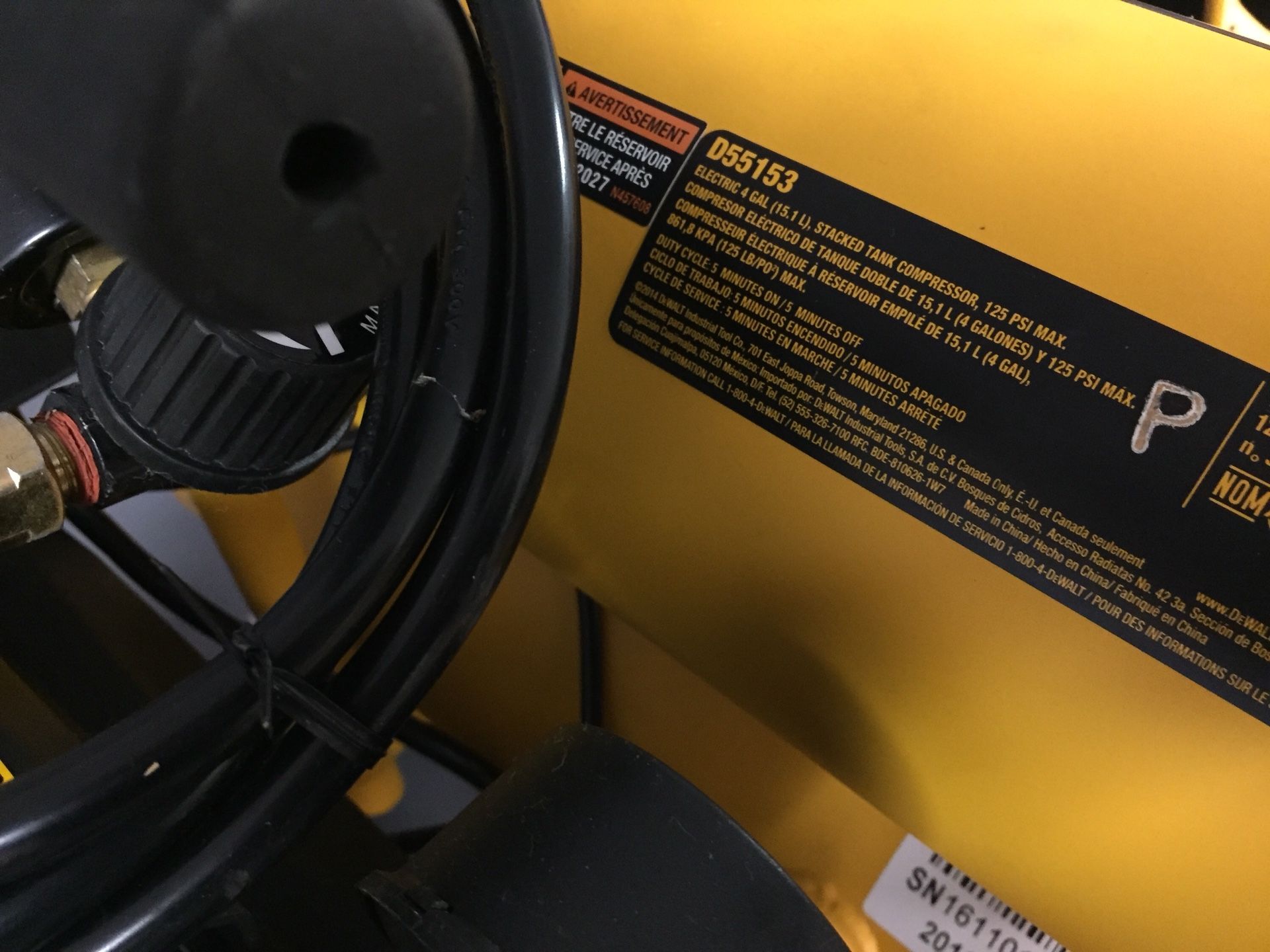 Dewalt d55153 outlet portable air compressor