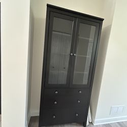 Glass-door cabinet with 3 drawers