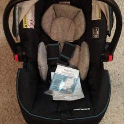 Graco Car Seat And Stroller