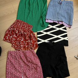 Lot of 6 Women's Skirts , pick up in Temple city