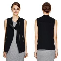 New Harvè Benard Black Vest with Pleat/Ribbed Detailing