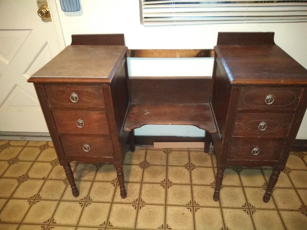 Antique Vanity with mirror