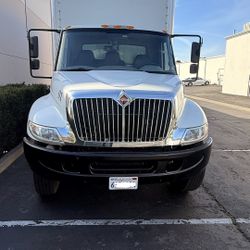 2018 International 4300