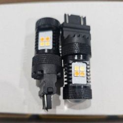 Bright 3157 Switchback Led 6000k/Amber 2 Color Led Light.