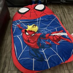 Marvel Spider-Man Kids Longe Bed [Good Condition]