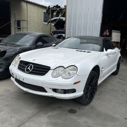 Parting Out! 2003 Mercedes SL500 For Parts!