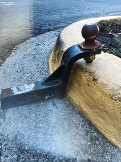 Tow hitch