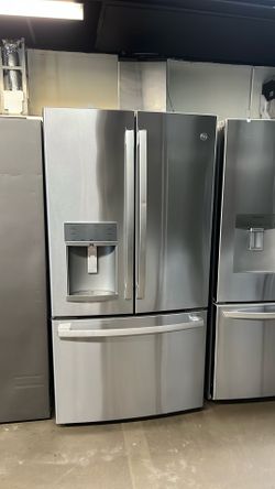 NEW OPEN BOX GE FRENCH STYLE REFRIGERATOR STAINLESS STEEL 