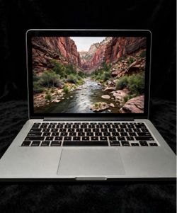 Apple MacBook Air 13” i5/8GB/256GB SSD $180