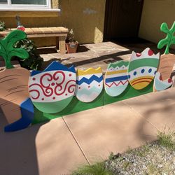 Custom Easter Decorations 