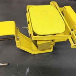 Screen printing hold down for caps