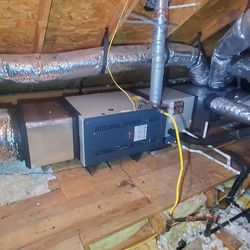 CONDENSER BRAND TRANE  5 TONS 15 SEER 454B WITH INSTALLATION INCLUDED