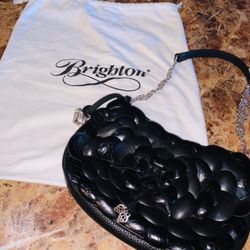 Brighton - Roselie Floral, Pebbled Shoulder Bag Purse Leather/Black Size: Small